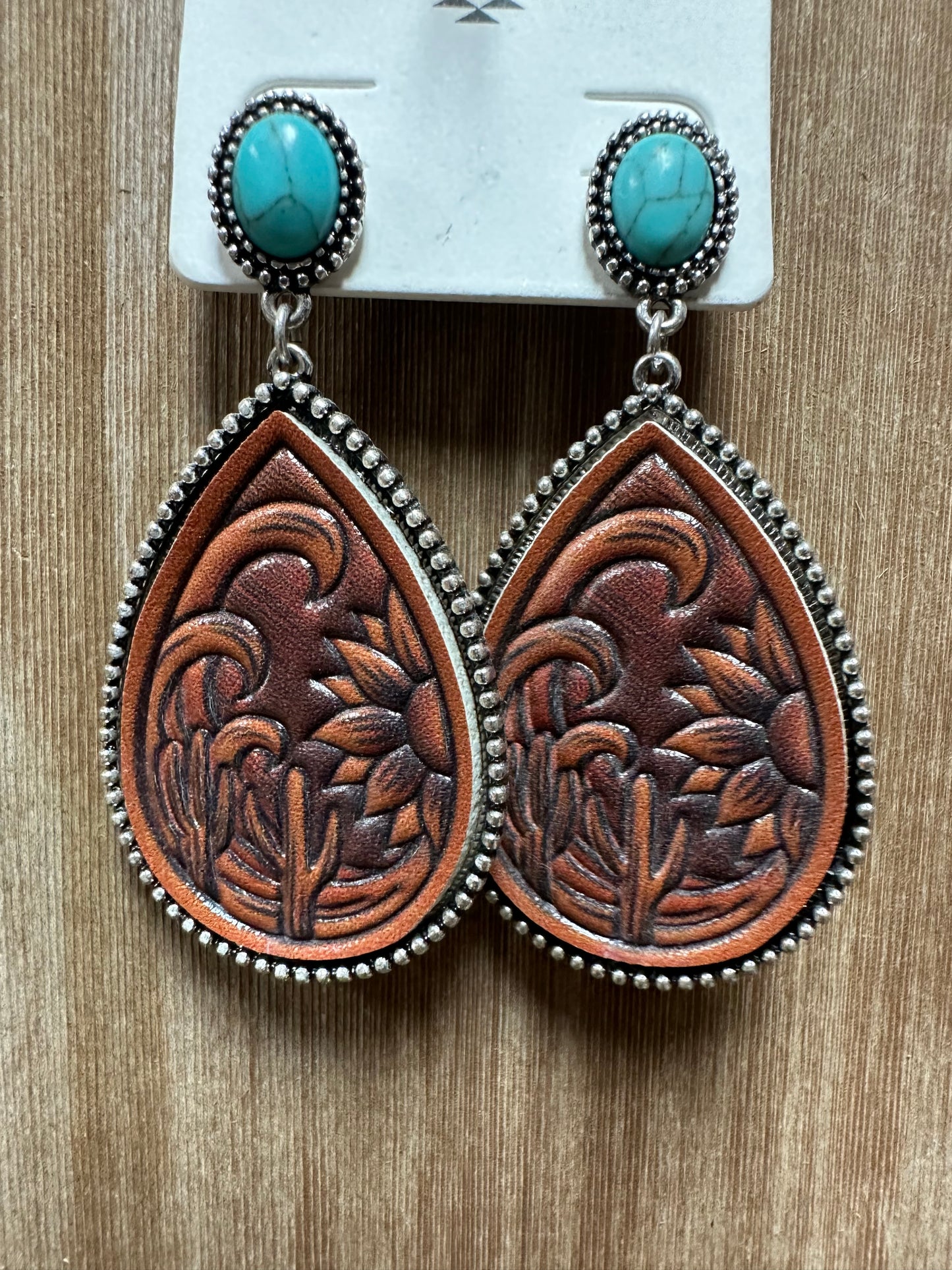 Western Design Dark Brown