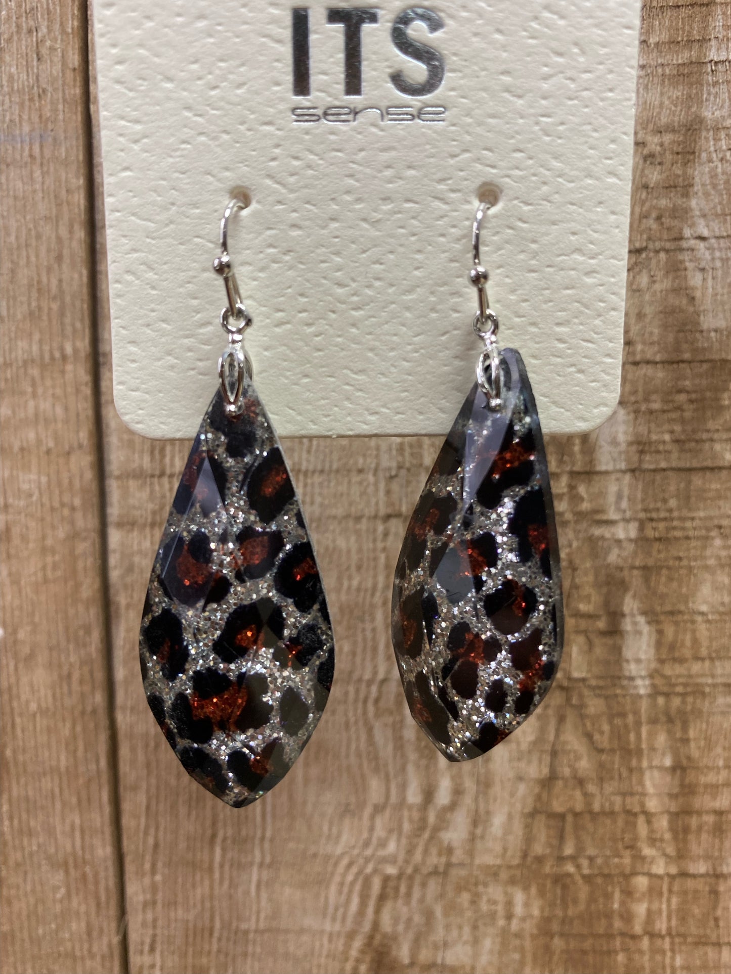 Shiny Teardrop (See other Colors)