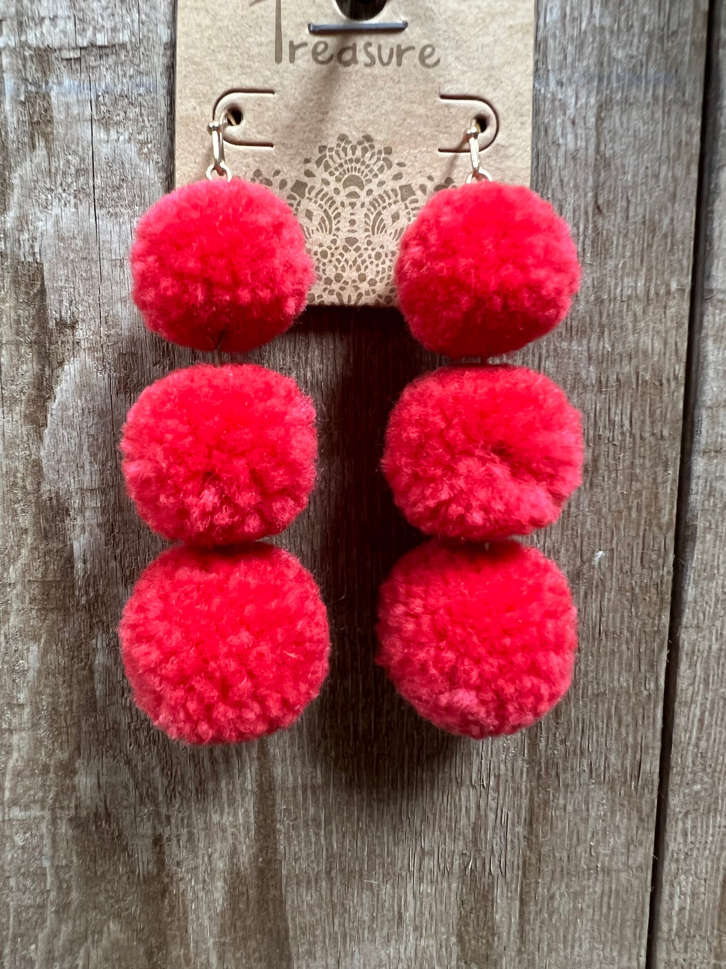 Triple Poms