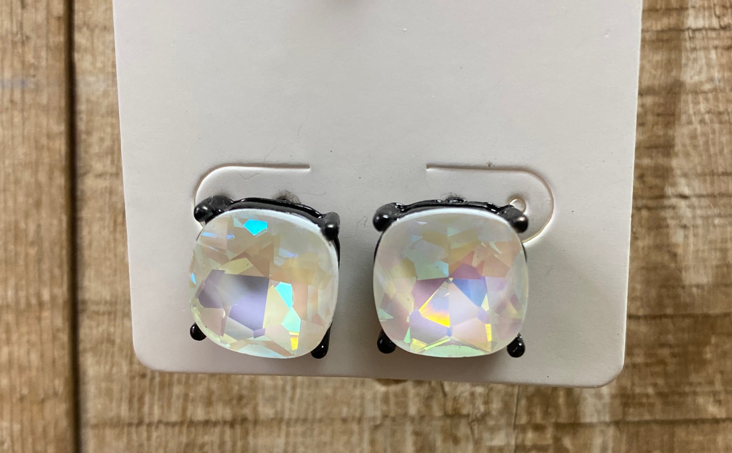 Jeweled Stud (See other Colors)