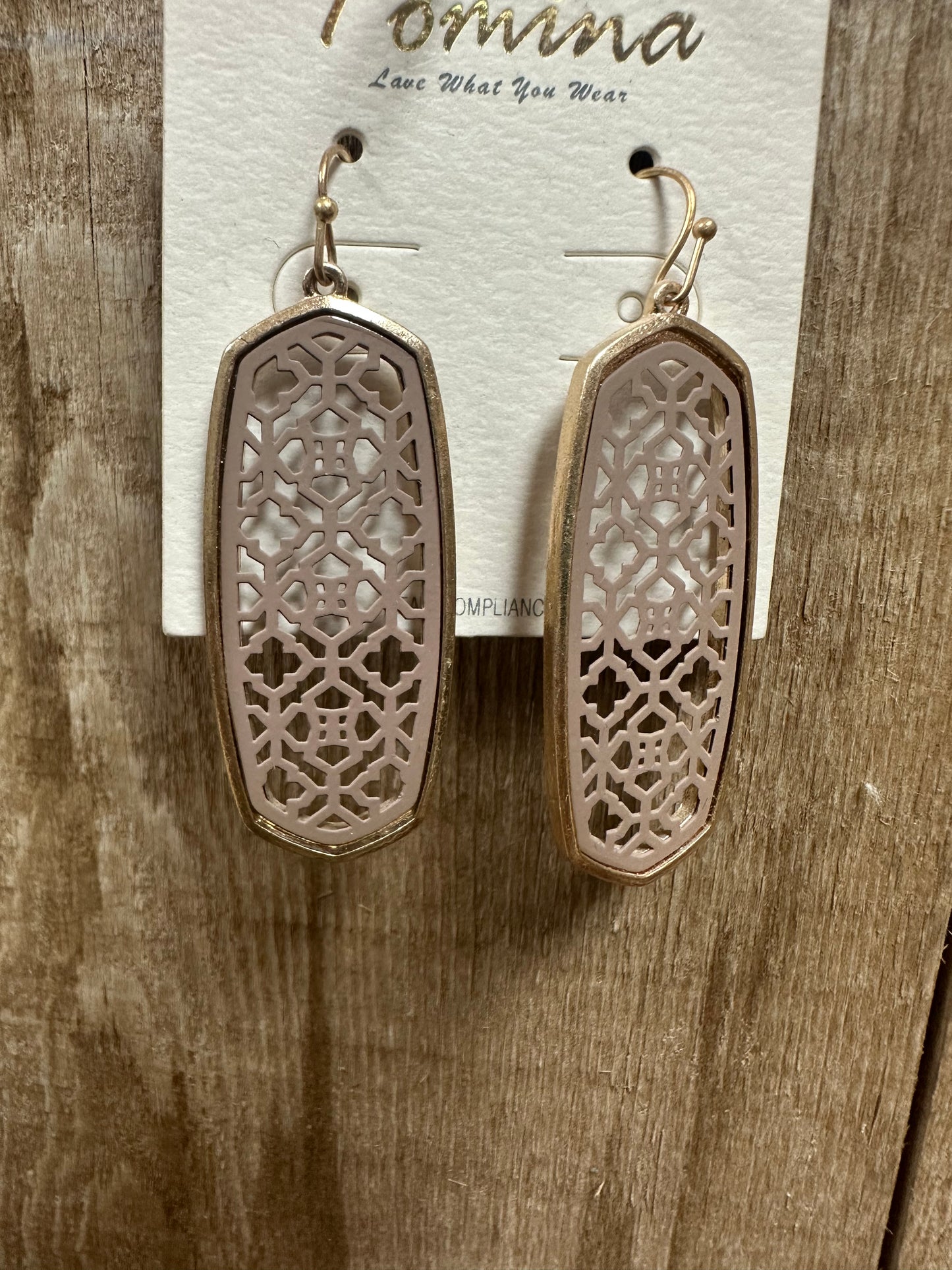 Lace Dangle (See other Colors)